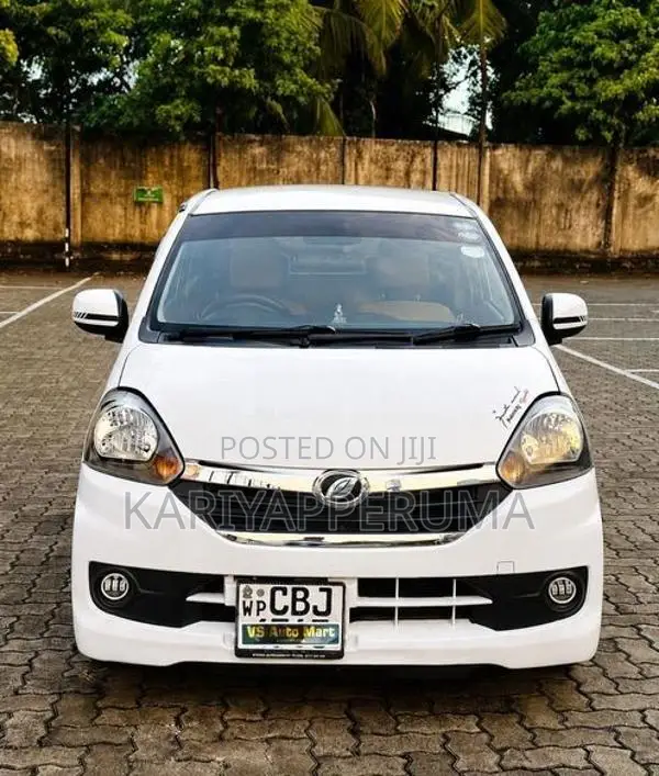 Daihatsu Mira 2019
