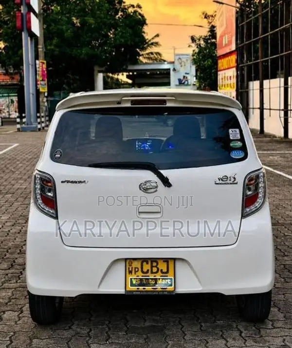 Daihatsu Mira 2019