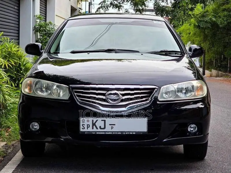Nissan Sunny N17 Super Saloon 2010