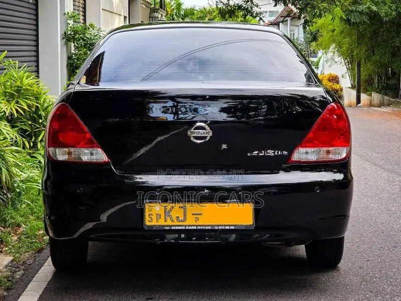 Nissan Sunny N17 Super Saloon 2010