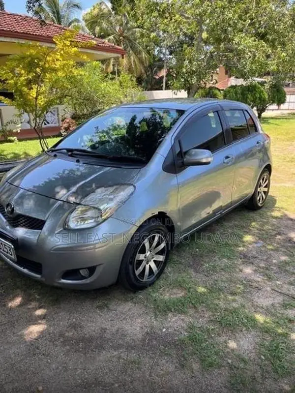 Toyota Vitz 2008
