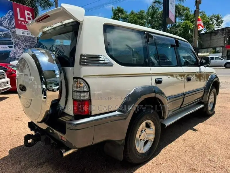 Toyota Land Cruiser Prado 95 TX Manual 4WD 3L 1998
