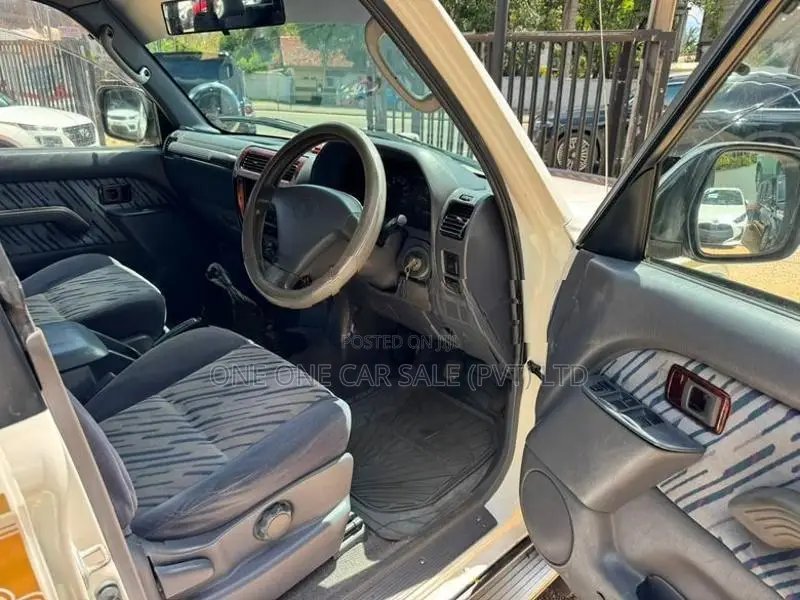 Toyota Land Cruiser Prado 95 TX Manual 4WD 3L 1998