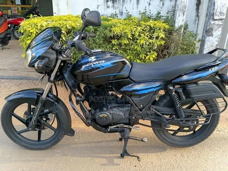 Bajaj Discover 2010