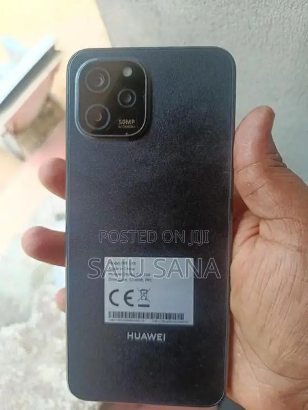 Huawei Nova Y61 4GB 128GB (Used)