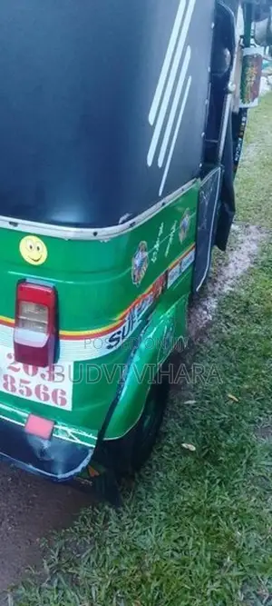 Bajaj RE 1997
