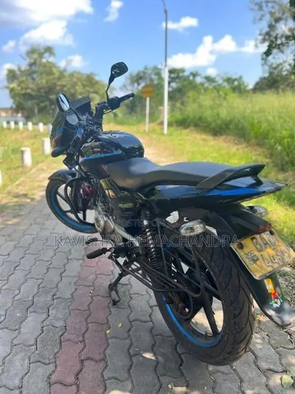 Bajaj Pulsar 150 2012