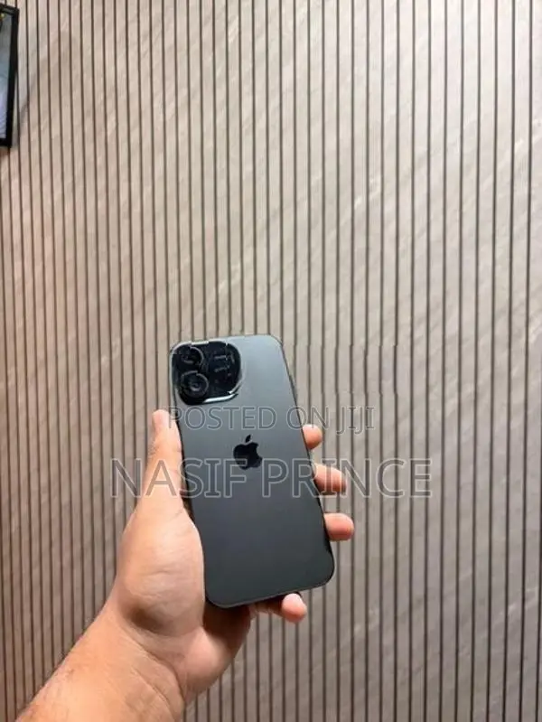 Apple iPhone 16 Pro Max (Used)