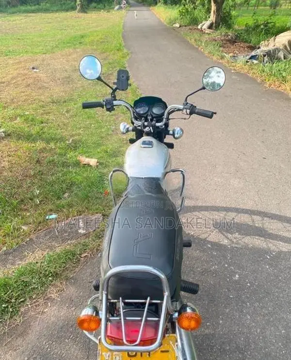Bajaj Boxer 2004