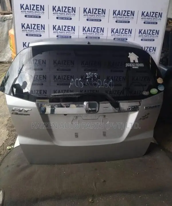 Honda Fit Complete Dicky Door