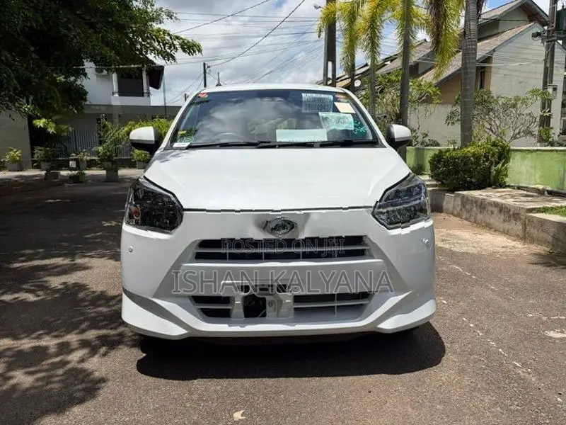 Daihatsu Mira G Grade 2025