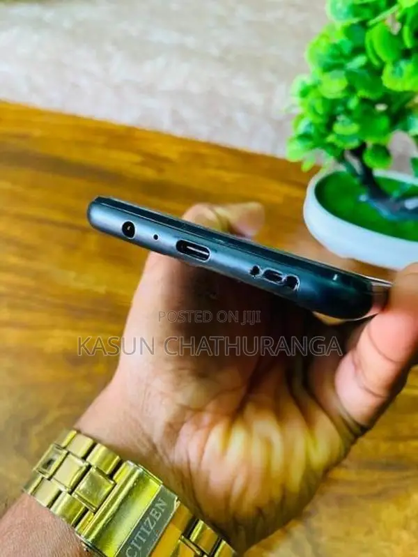 Samsung Wide6 5G (Used)