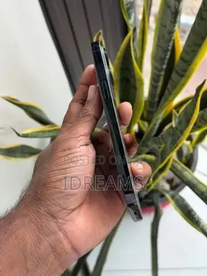 Apple iPhone 14 Pro (Used)