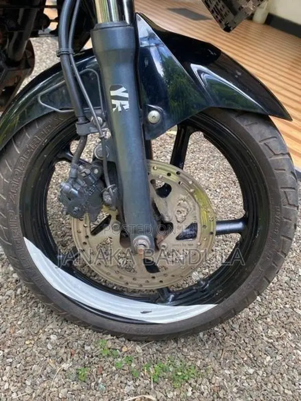 Yamaha FZs V2 2019