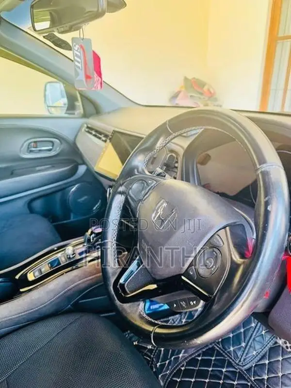 Honda Vezel RS Sensing 2016