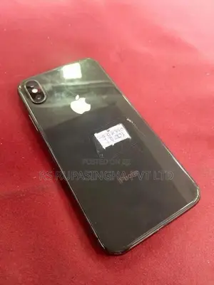 Apple iPhone X (Used)