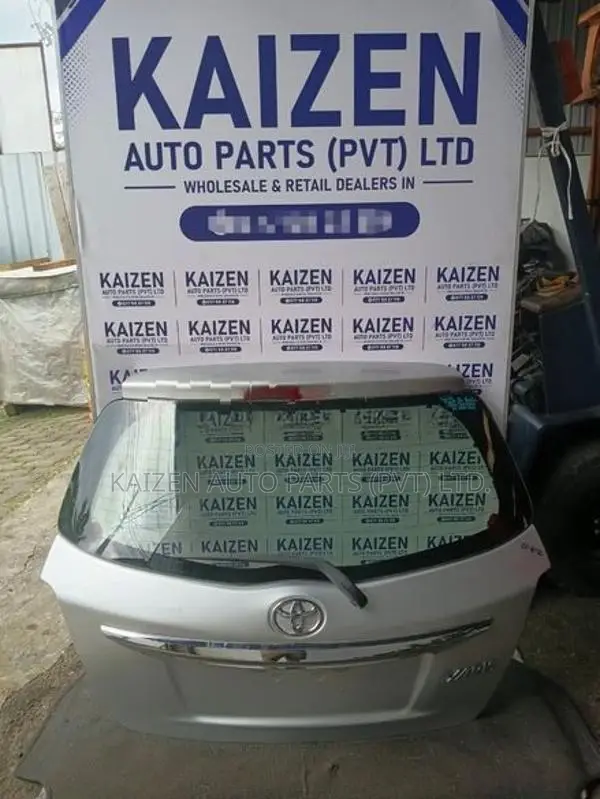 Toyota Yaris Complete Dicky Door