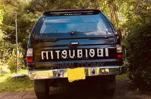 Mitsubishi L200 2005