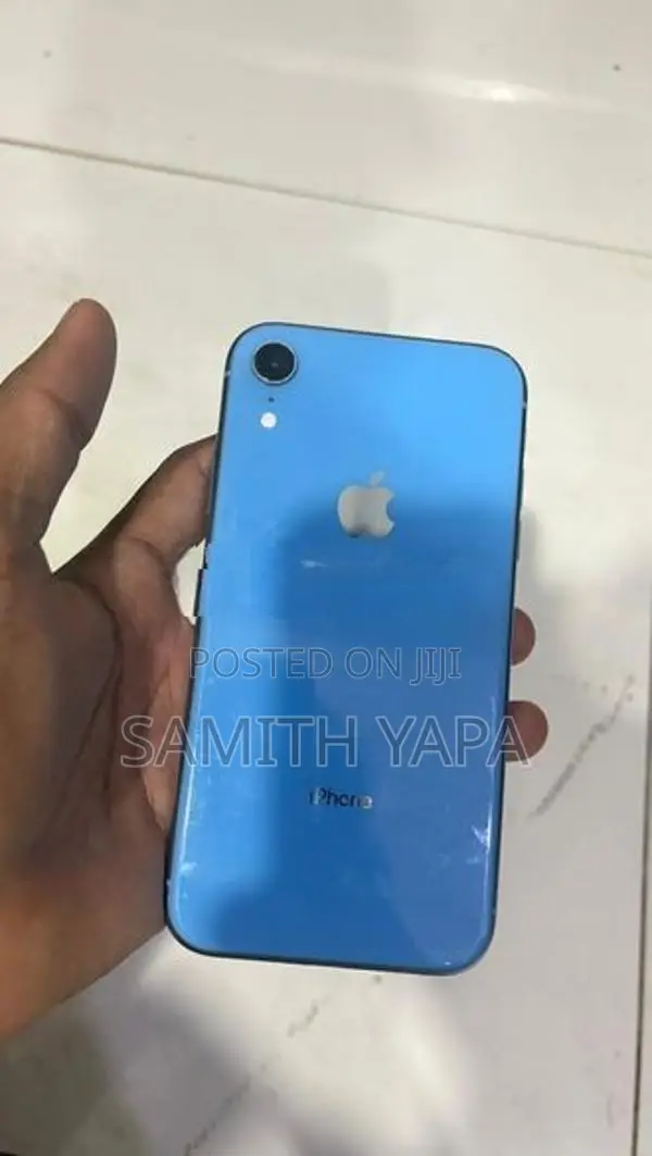 Apple iPhone XR (Used)