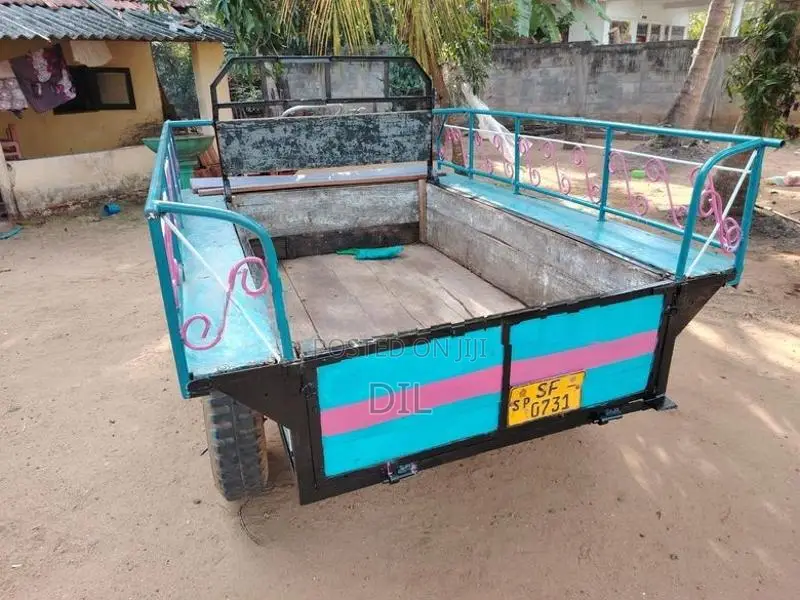 Kubota K8 2002