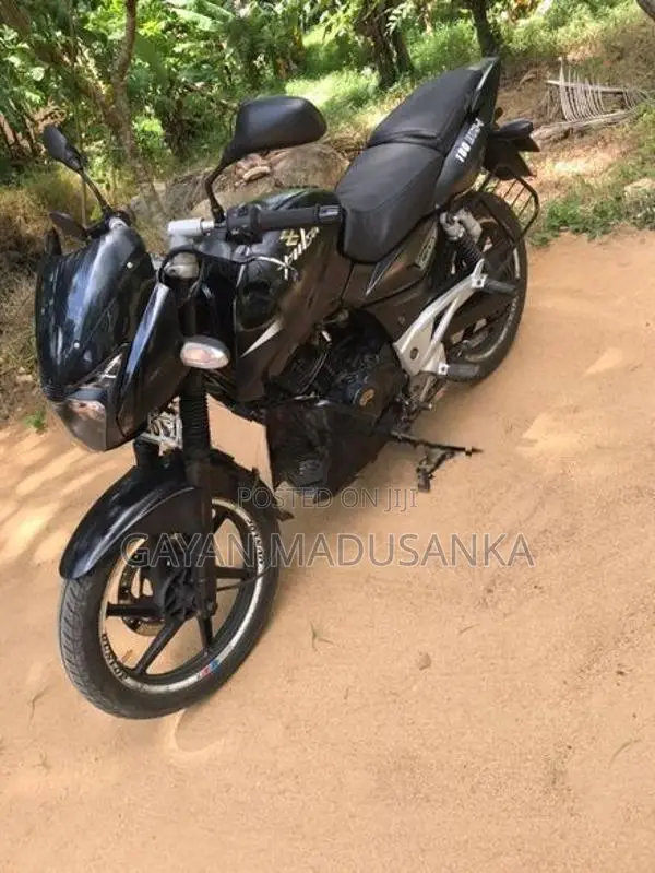 Bajaj Pulsar 180 2010