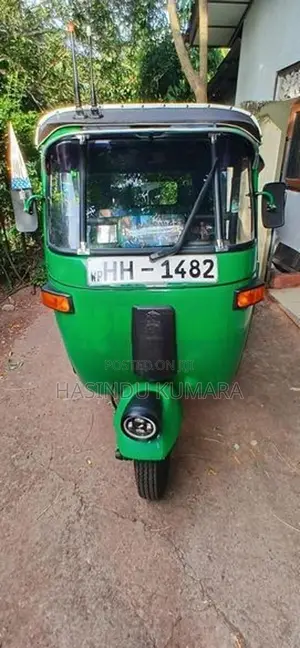 Bajaj RE 2003