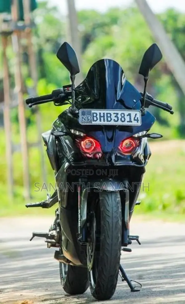 Bajaj Pulsar RS200 2019