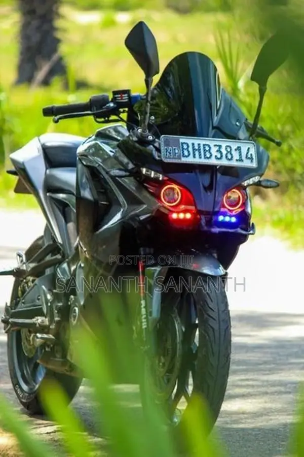 Bajaj Pulsar RS200 2019