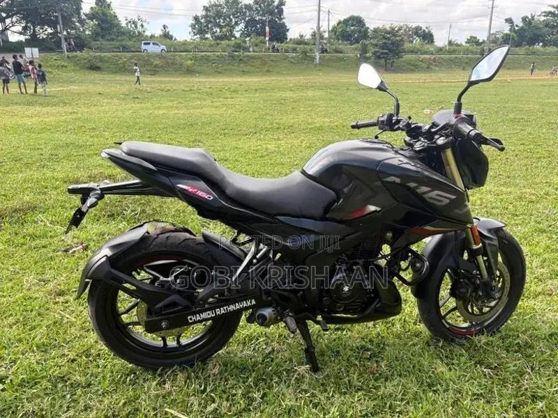 Bajaj Pulsar N160 2025