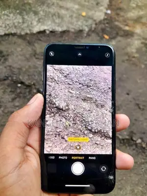 Apple iPhone XS (Used)