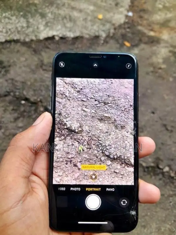 Apple iPhone XS (Used)
