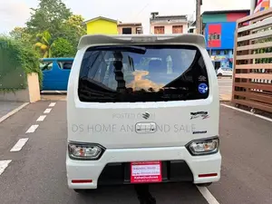 Suzuki Wagon R ZX Custom Z 2025