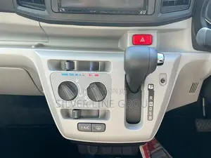 Daihatsu Mira X Grade 2025