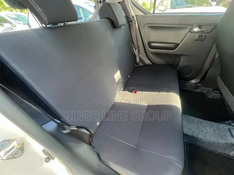 Daihatsu Mira X Grade 2025