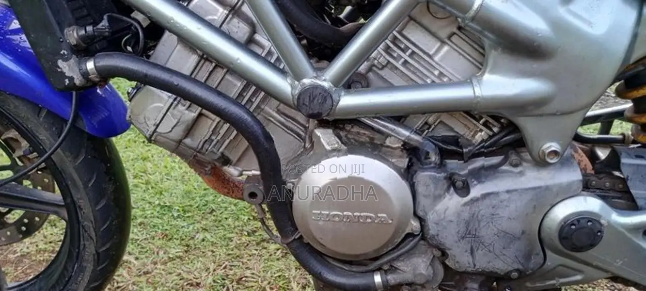 Honda VTR 250 2010