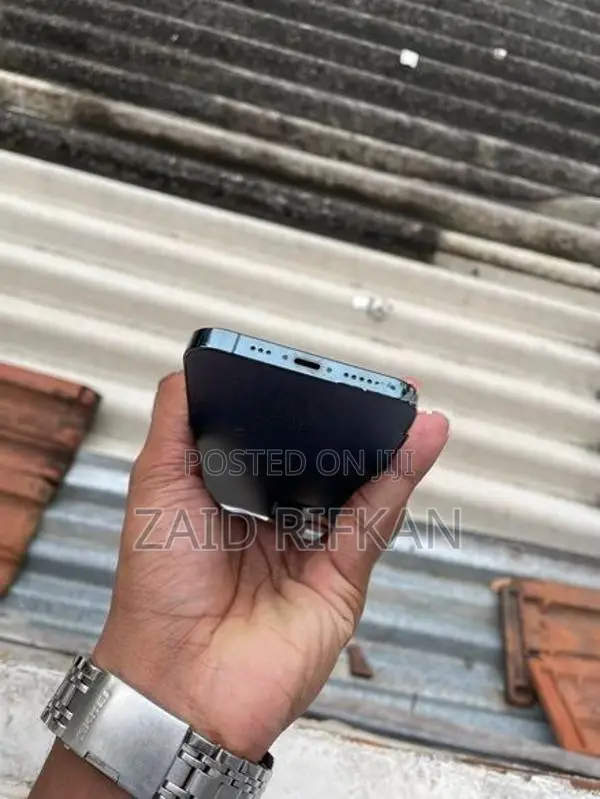 Apple iPhone 12 Pro Blue (Used)