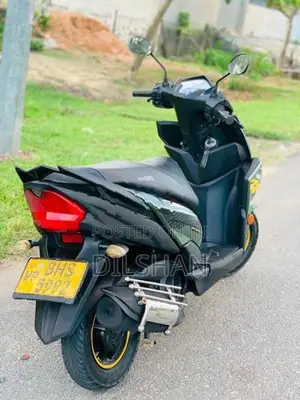 Yamaha RayZR 2019