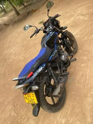 Bajaj Discover 2011