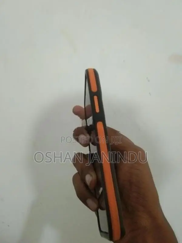 Apple iPhone 11 Pro (Used)