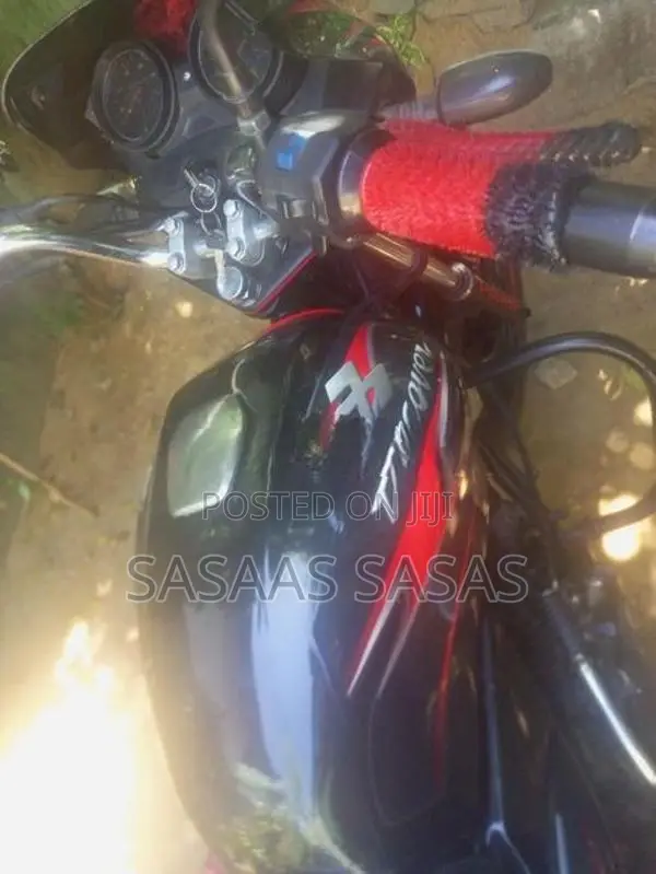Bajaj Discover 135 2010