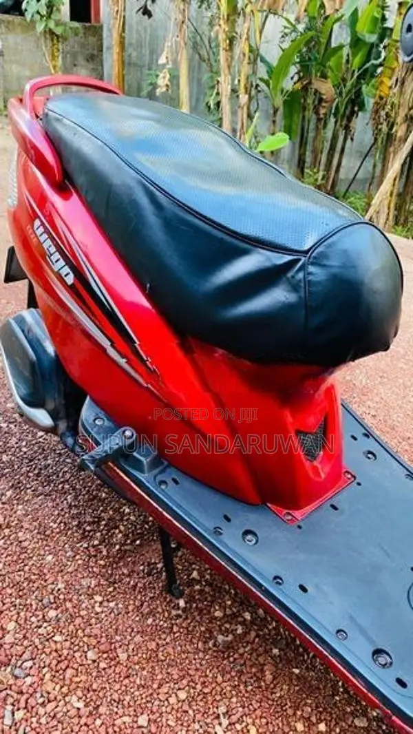 TVS Wego 110 2016