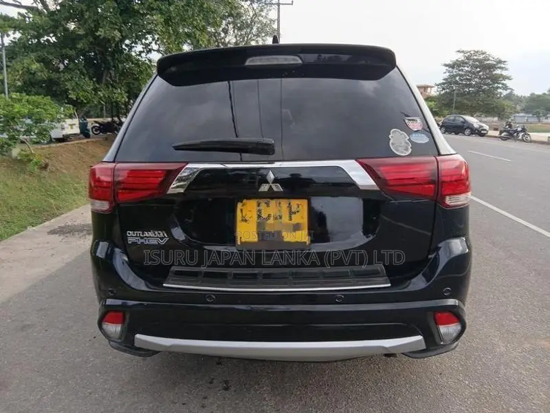Mitsubishi Outlander Navi Premium 2015