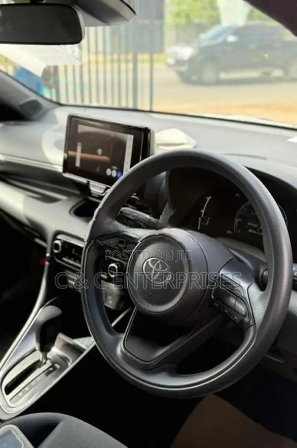 Toyota Yaris G Limited Led 2026