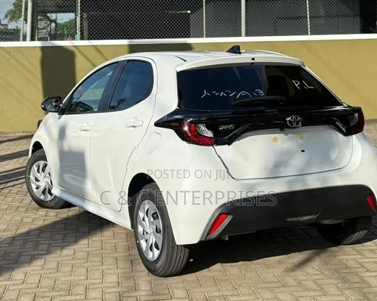 Toyota Yaris X Grade 2026