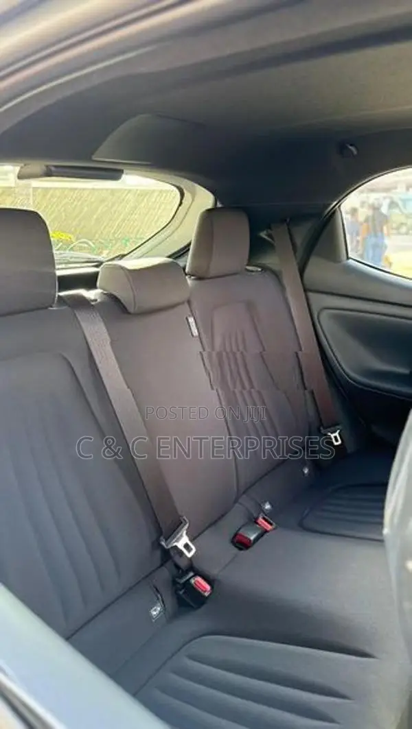 Toyota Yaris X Grade 2026