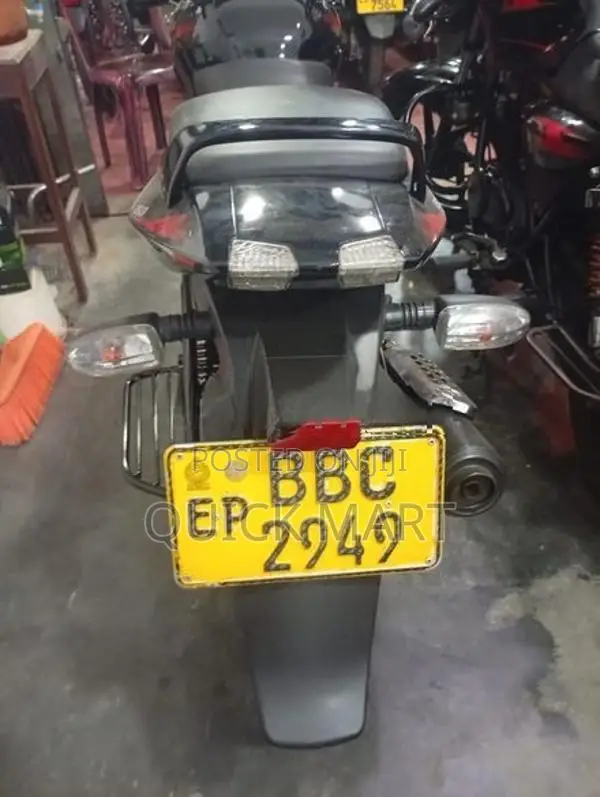 Bajaj Pulsar 150 2015