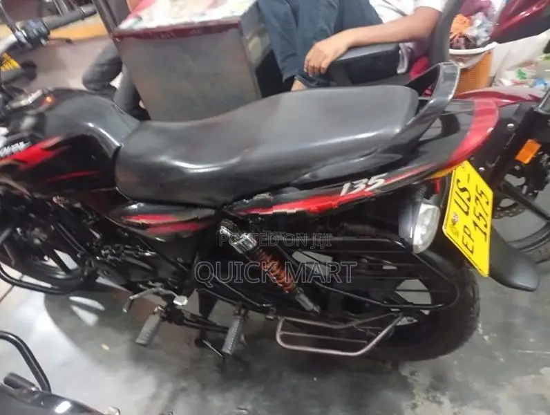 Bajaj Discover 2009
