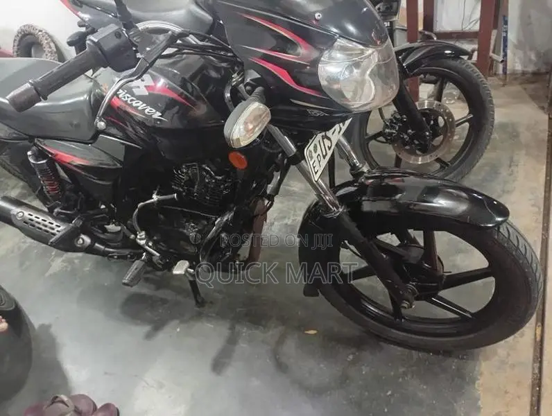 Bajaj Discover 2009