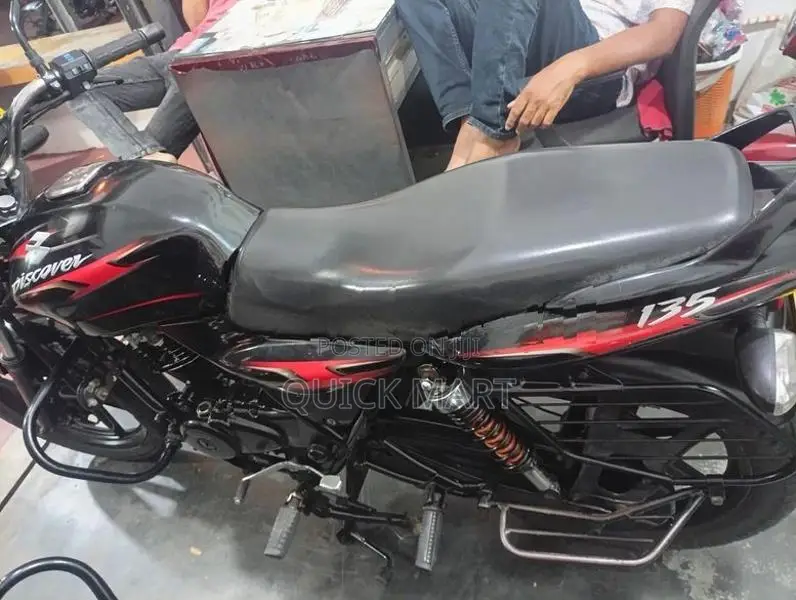 Bajaj Discover 2009