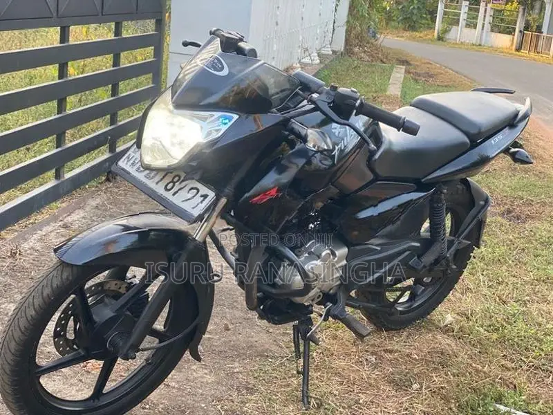 Bajaj Pulsar 135 2016